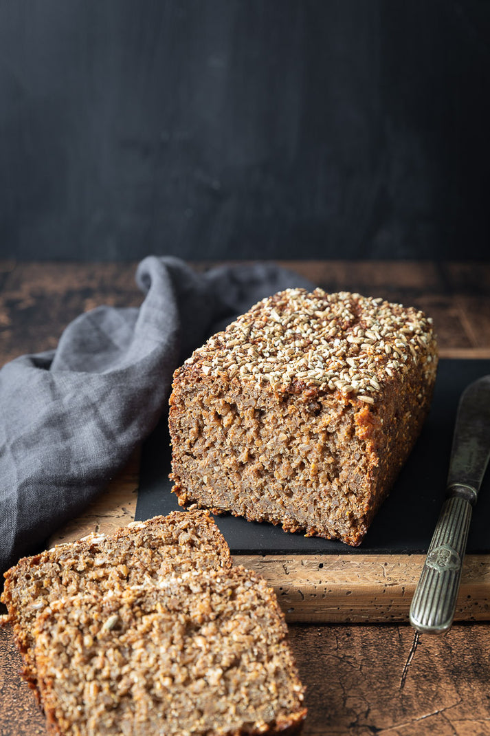 Dark Rye Sourdough 700g (100% Organic Rye) – Breadman - Naturally Fermented